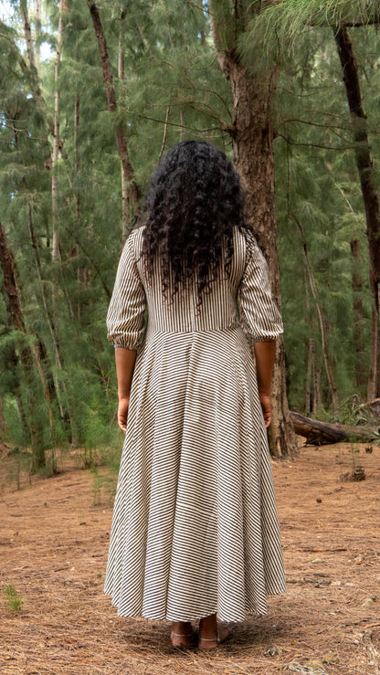 Leela Maxi Dress in Agate
